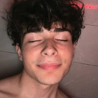 Loïs OnlyFans | @livingforlegend review (Leaks, Videos, Nudes)