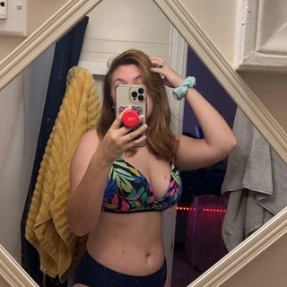 Livy OnlyFans | @livysue02 review (Leaks, Videos, Nudes)