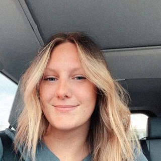 Lizzie OnlyFans | @lizzieb13 review (Leaks, Videos, Nudes)