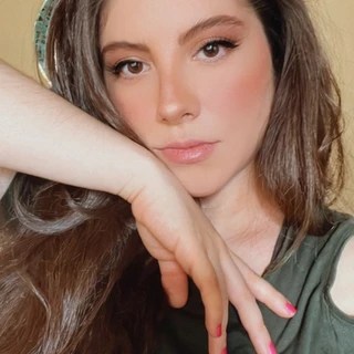 Bee Queen OnlyFans | @lobuqueen review (Leaks, Videos, Nudes)