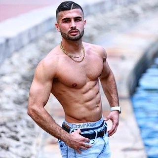 Lorenzo Official OnlyFans | @lorenzo.official review (Leaks, Videos, Nudes)