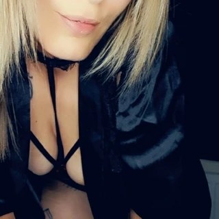 𝐿𝑜𝓊 𝐿𝑜𝓊 OnlyFans | @louise_ review (Leaks, Videos, Nudes)