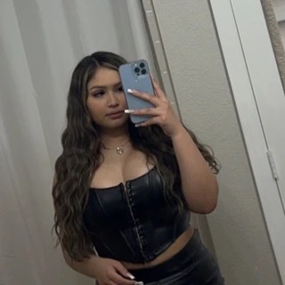 Lucia OnlyFans | @luciaomg review (Leaks, Videos, Nudes)