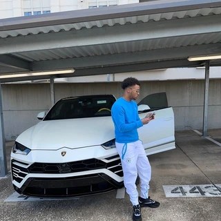 Lucky Lee OnlyFans | @luckyleelocks review (Leaks, Videos, Nudes)