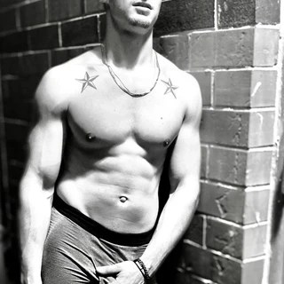 Mason OnlyFans | @masonrowe review (Leaks, Videos, Nudes)