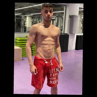 Mattia Price OnlyFans | @mattiaprice review (Leaks, Videos, Nudes)