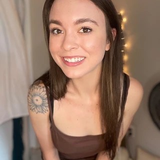 MckennaMakes OnlyFans | @mckennamakes review (Leaks, Videos, Nudes)