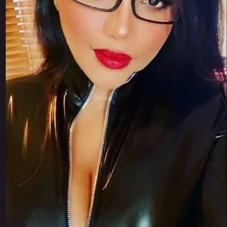 Medusa OnlyFans | @medusamiss review (Leaks, Videos, Nudes)