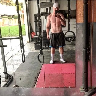 Mikey OnlyFans | @mikeymcrob review (Leaks, Videos, Nudes)