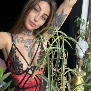 DIA OnlyFans | @miss_diavola review (Leaks, Videos, Nudes)