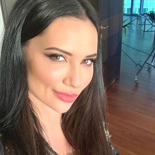 Emmy OnlyFans | @ohmyemmy review (Leaks, Videos, Nudes)