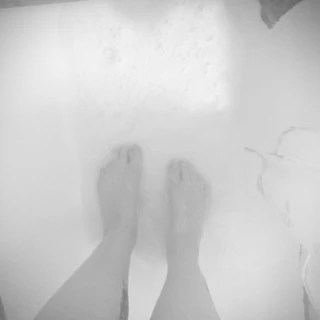 LL OnlyFans | @onlyfeet_l review (Leaks, Videos, Nudes)