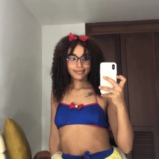 Paulette K OnlyFans | @paulettekltz review (Leaks, Videos, Nudes)