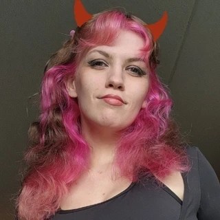 Pomme Bi OnlyFans | @pommebii review (Leaks, Videos, Nudes)