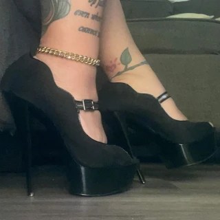 Mirabel OnlyFans | @preciouspedis review (Leaks, Videos, Nudes)