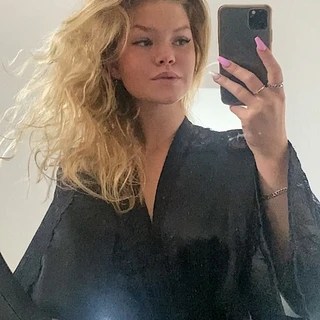 Rose OnlyFans | @rose000123 review (Leaks, Videos, Nudes)