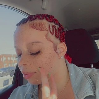 Strawberry OnlyFans | @shelvonnaaaa review (Leaks, Videos, Nudes)