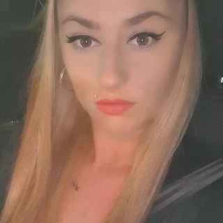 Simona OnlyFans | @simoanais review (Leaks, Videos, Nudes)