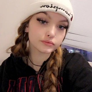 Diamond OnlyFans | @sparklyclit review (Leaks, Videos, Nudes)