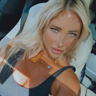 Tasha Reign OnlyFans | @tashareign review (Leaks, Videos, Nudes)