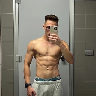 Devil OnlyFans | @thedevilofsexxx review (Leaks, Videos, Nudes)