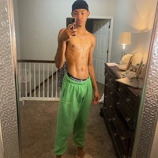 Kash OnlyFans | @theonekashh review (Leaks, Videos, Nudes)
