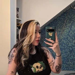 Holly OnlyFans | @tits_and_tattoos review (Leaks, Videos, Nudes)