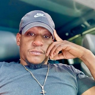 King Curve OnlyFans | @trumaskedcpl review (Leaks, Videos, Nudes)