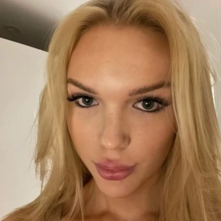 Luna OnlyFans | @tslunaa review (Leaks, Videos, Nudes)