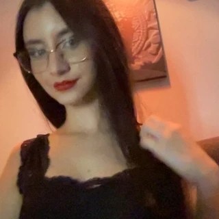 Sara OnlyFans | @u233012276 review (Leaks, Videos, Nudes)