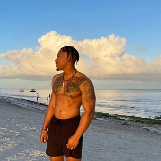 Big roc OnlyFans | @u38161594 review (Leaks, Videos, Nudes)