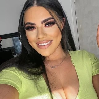 Valentina.Xo OnlyFans | @valentina.alix review (Leaks, Videos, Nudes)