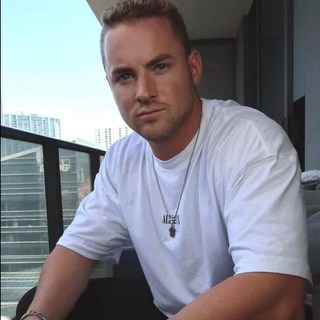 Valentine OnlyFans | @valentinetv review (Leaks, Videos, Nudes)