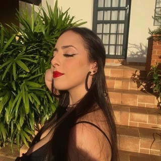 Val OnlyFans | @vali_loreti review (Leaks, Videos, Nudes)