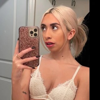 vero OnlyFans | @veronicasophia_ review (Leaks, Videos, Nudes)