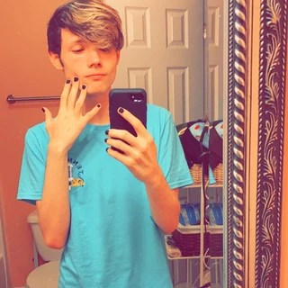 shane russell OnlyFans | @vshane review (Leaks, Videos, Nudes)