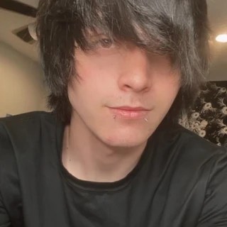 Kris OnlyFans | @wtftkris review (Leaks, Videos, Nudes)