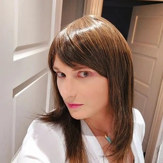 Simone OnlyFans | @xsimonetvx review (Leaks, Videos, Nudes)