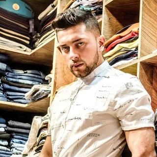 Yeron OnlyFans | @yeronempire review (Leaks, Videos, Nudes)