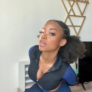 Zuri Bella Rose OnlyFans | @zuribellarose review (Leaks, Videos, Nudes)