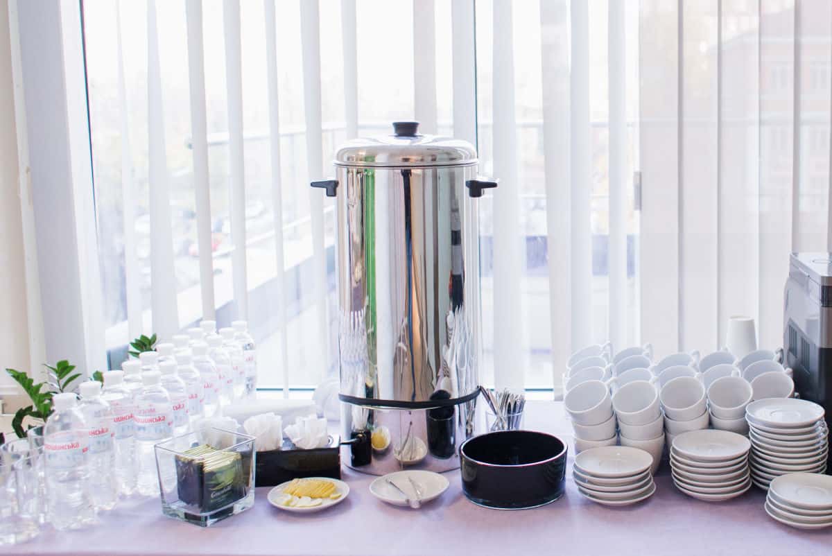 The Best Coffee Urn 2024 [Reviews and Guide] Creators Of Coffee