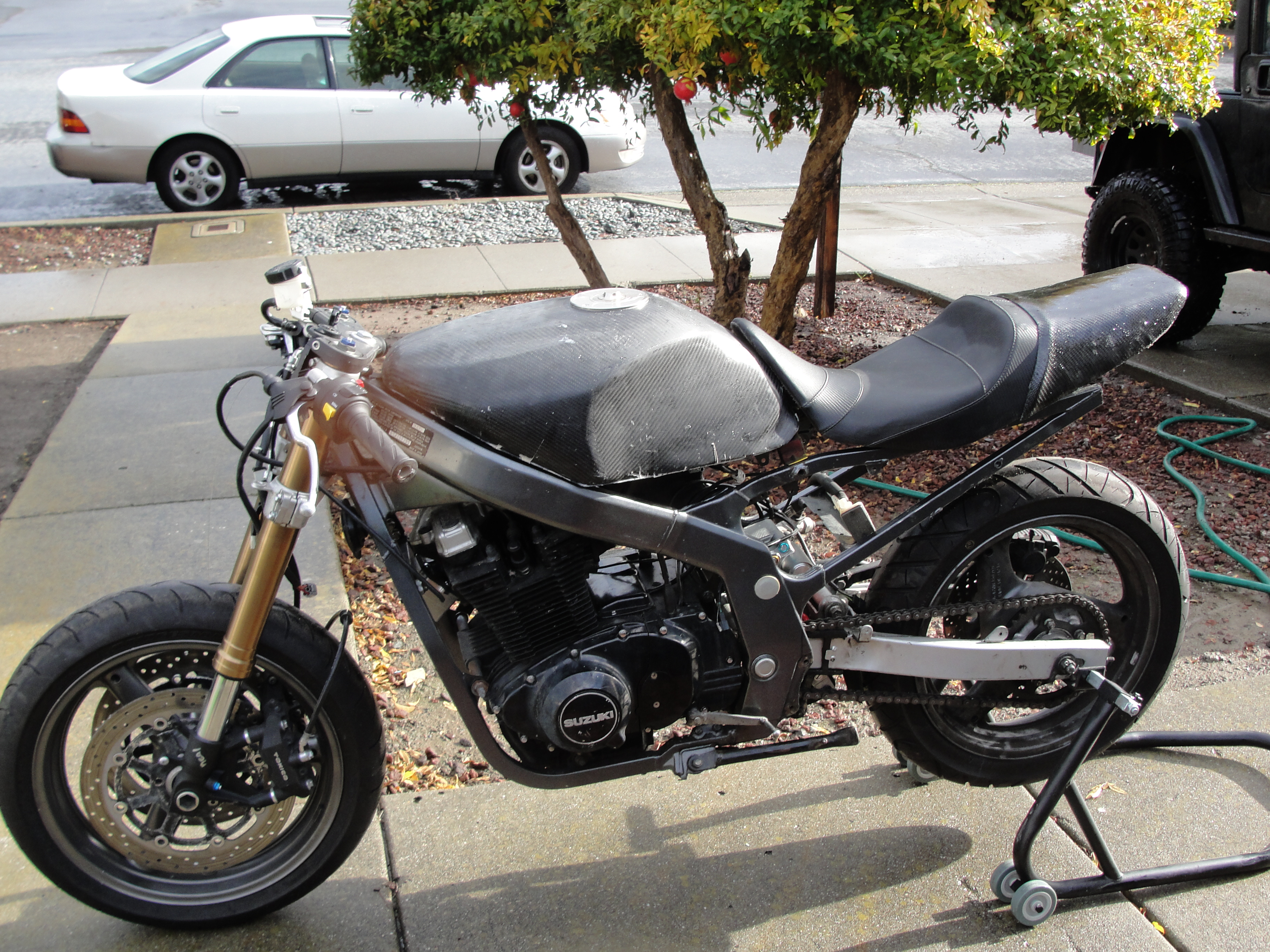 Composite Gas Tank Fabrication | Crecca