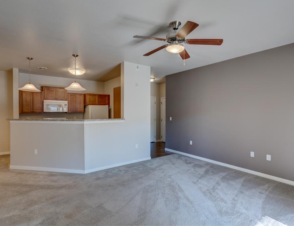 Photos Creekside Estates Spearfish, SD Apartments