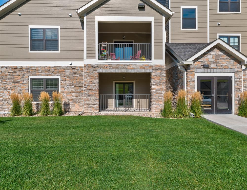 Photos Creekside Estates Spearfish, SD Apartments