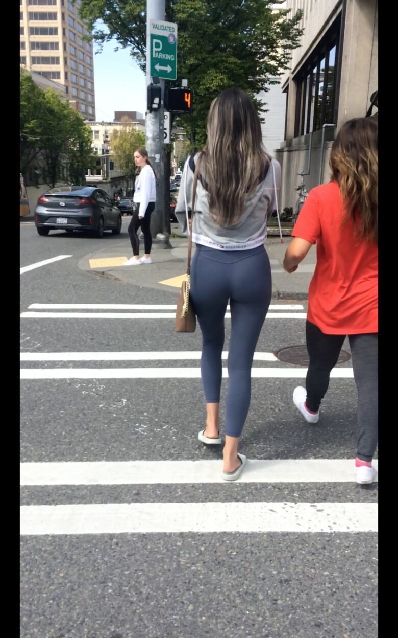 creepshots org girl in blue leggings Creepshots