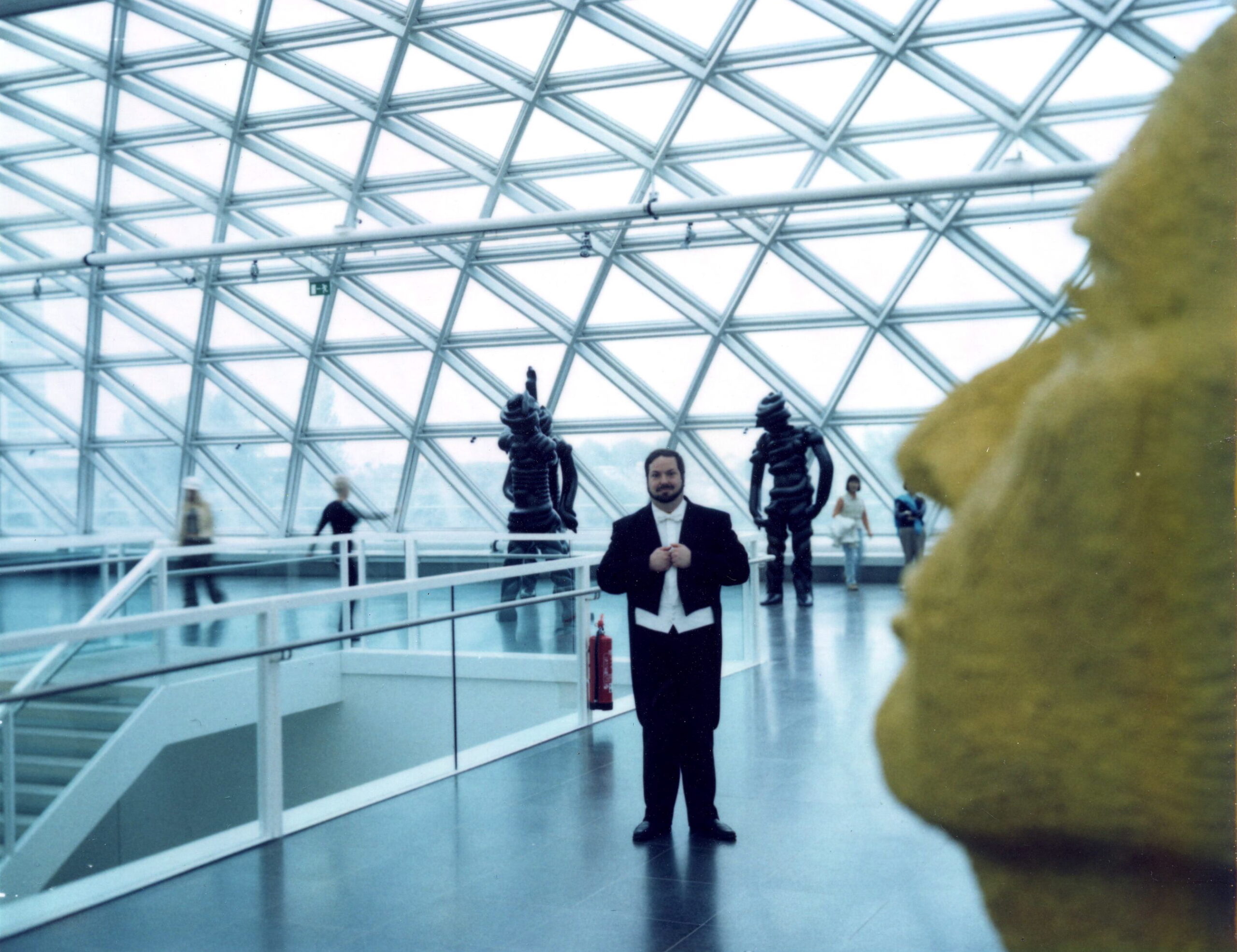 John Fiore (conductor) Crescendi Artists