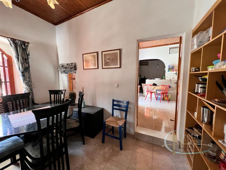 Cozy country house in a quiet village For Sale in Pompia Crete