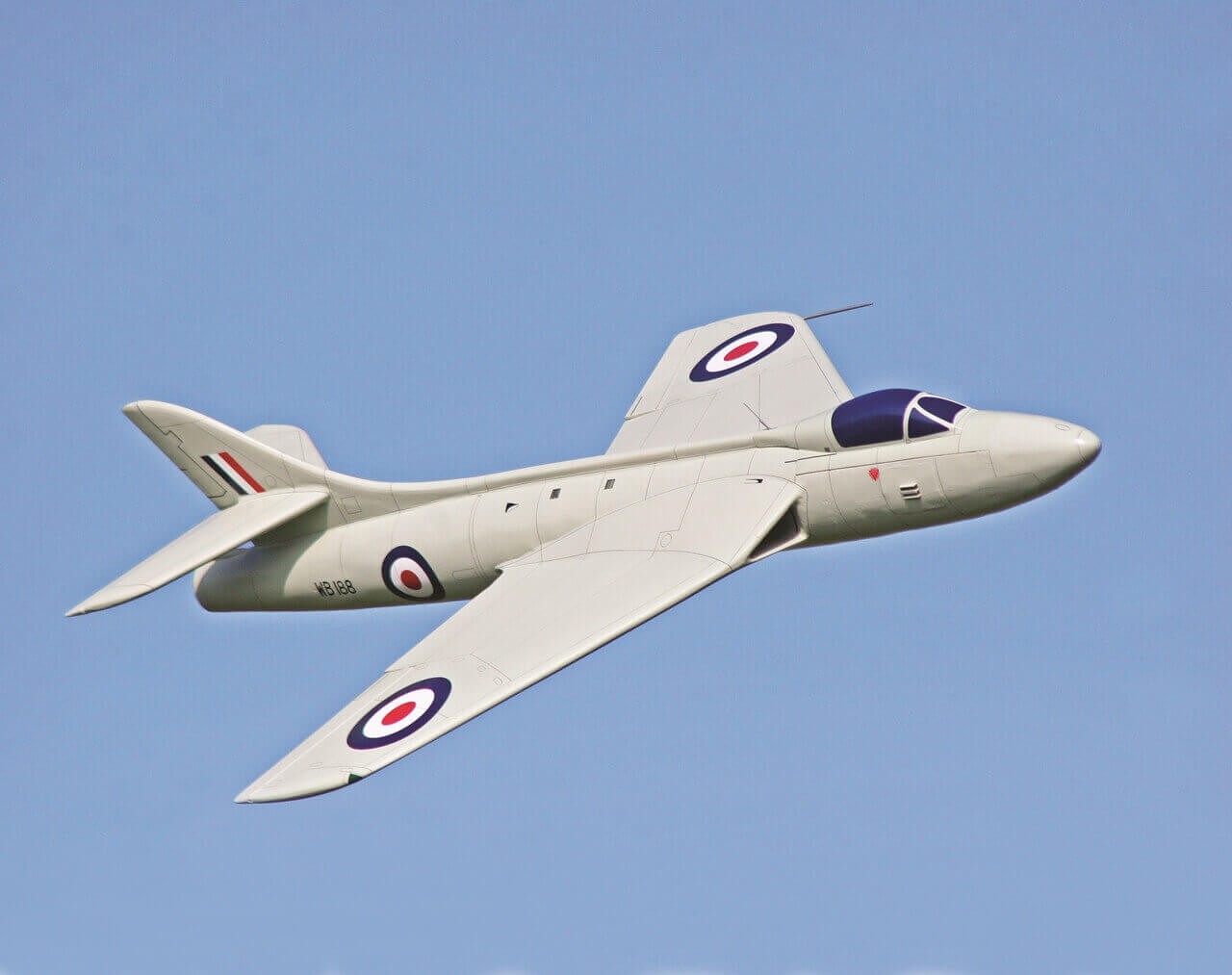 Amazing facts about Hawker Hunter Crew Daily