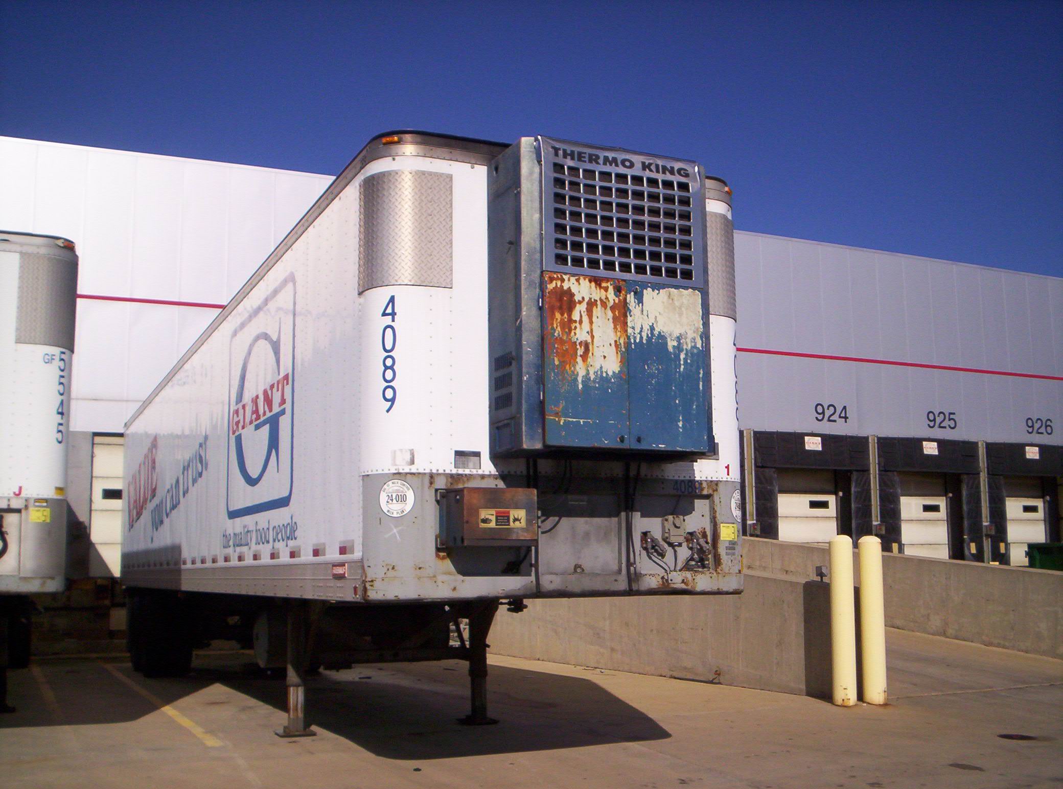 500+ Well Maintained Dry Van and Reefer Trailers CRG LLC