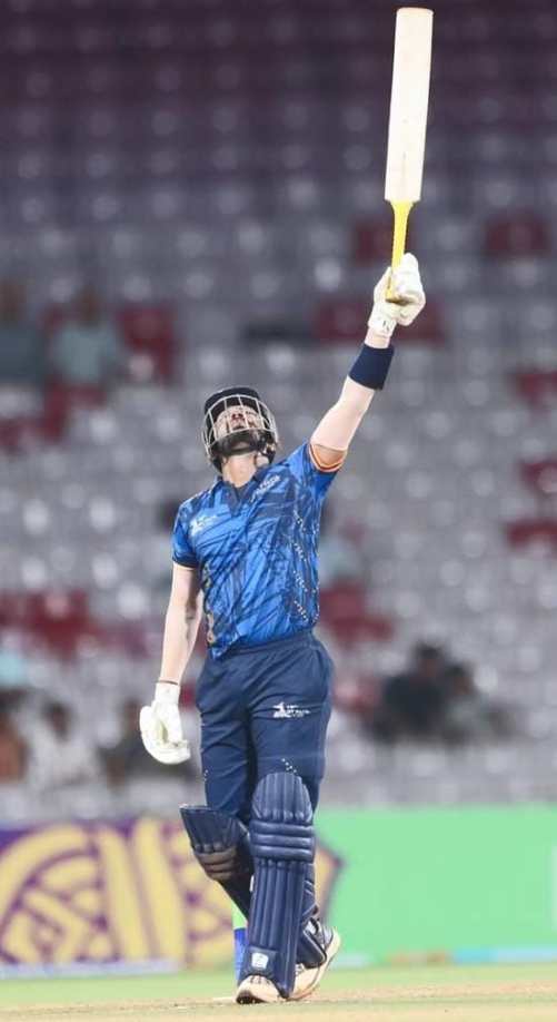 Gaurav Jathar of Income Tax 74 runs of 47 balls